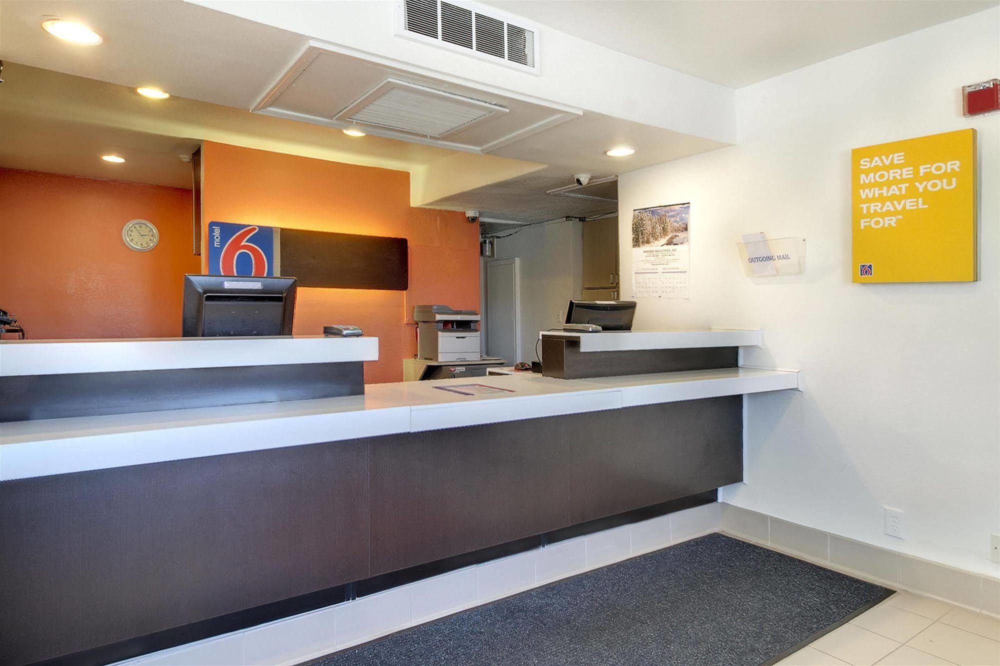 Motel 6-Capitol Heights, Md - Washington Largo Extérieur photo