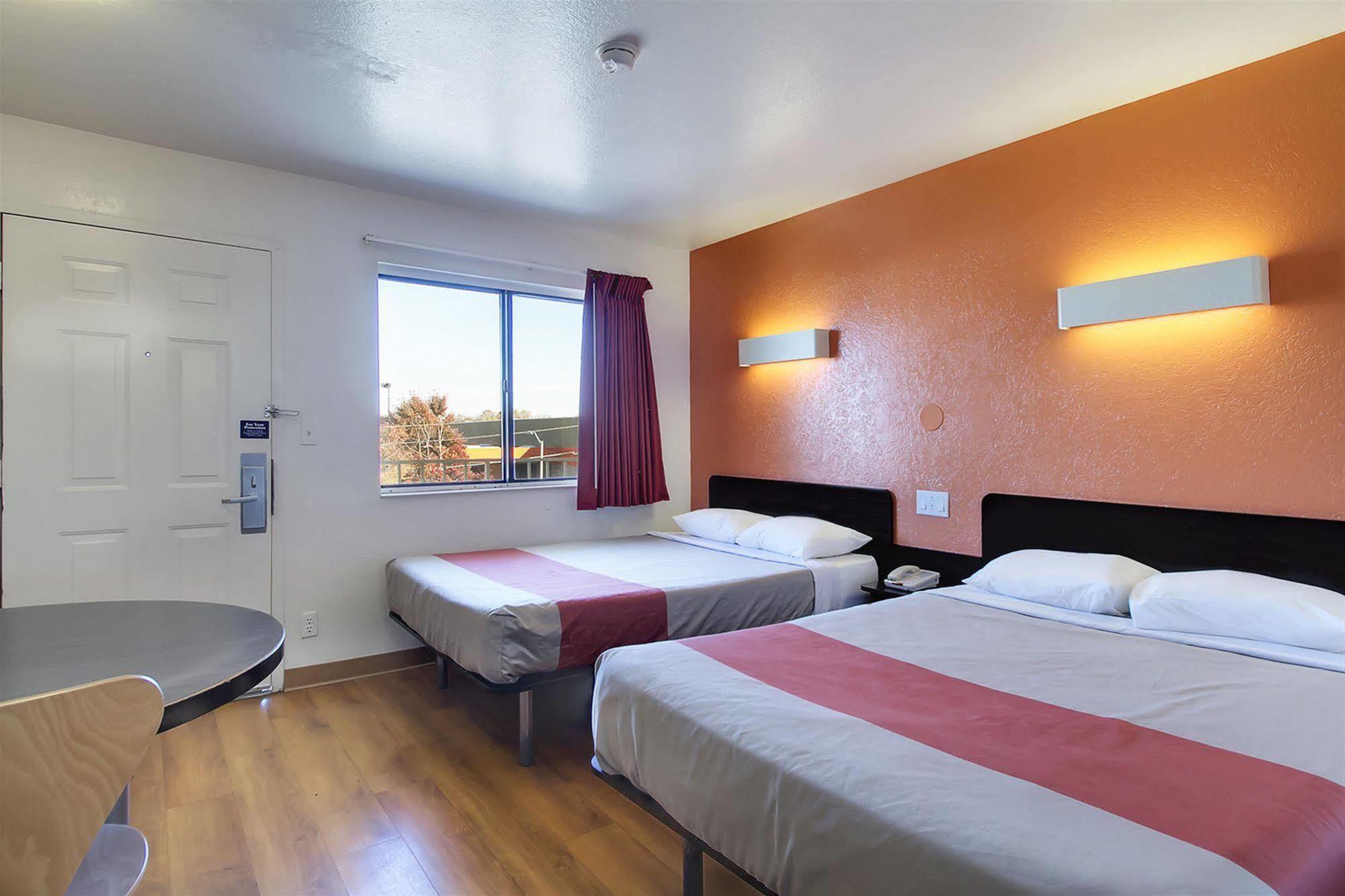 Motel 6-Capitol Heights, Md - Washington Largo Extérieur photo