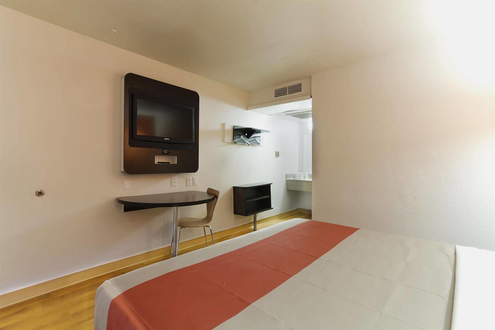 Motel 6-Capitol Heights, Md - Washington Largo Extérieur photo