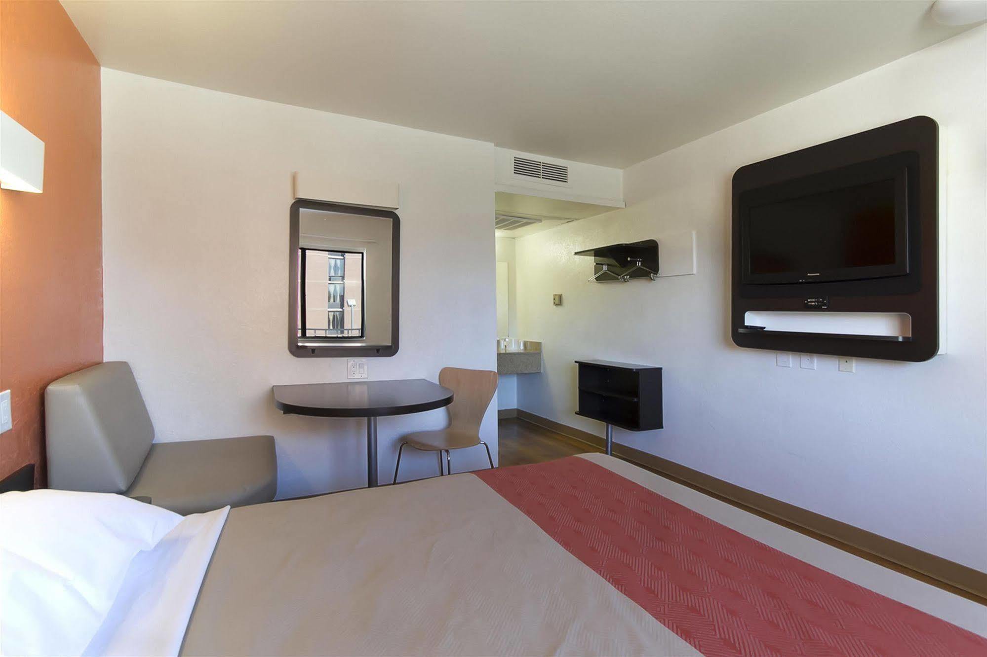 Motel 6-Capitol Heights, Md - Washington Largo Extérieur photo
